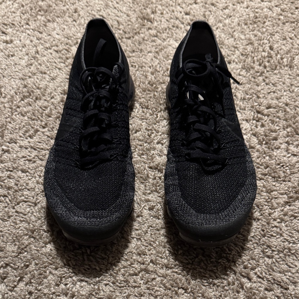 Nike Air Vapormax “Triple Black”